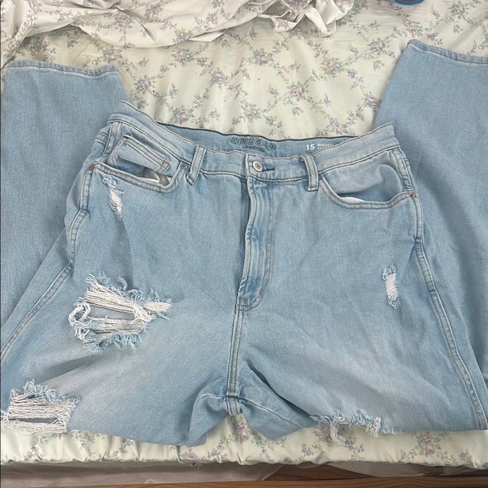 Arizona Jean Company Blue Boyfriend Jeans Distressed Style
